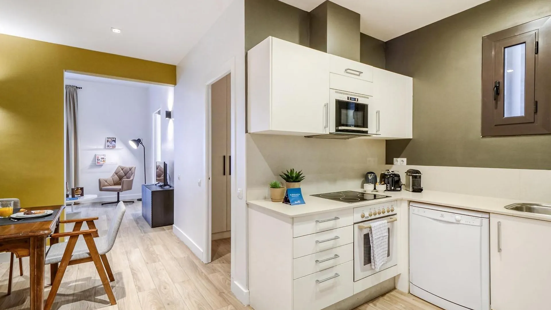 Sweett - Sepulveda Appartement Barcelona Spanje